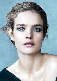 LV太子妃代言的艾格女装,为什么会卖给东莞老板周进国