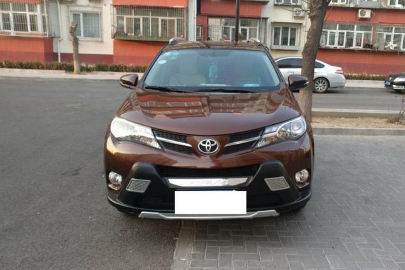 旧款rav4越野,如果不知道买啥车就去街上看看