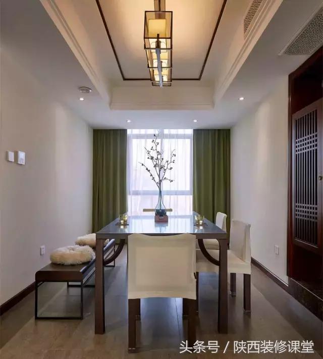 中式无主灯客厅吊顶效果图,80平客厅法式吊顶