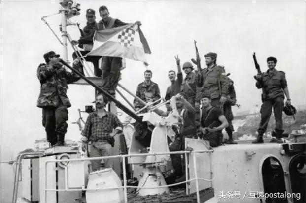 98年克罗地亚球员们经历过战争吗,战火中的克罗地亚队