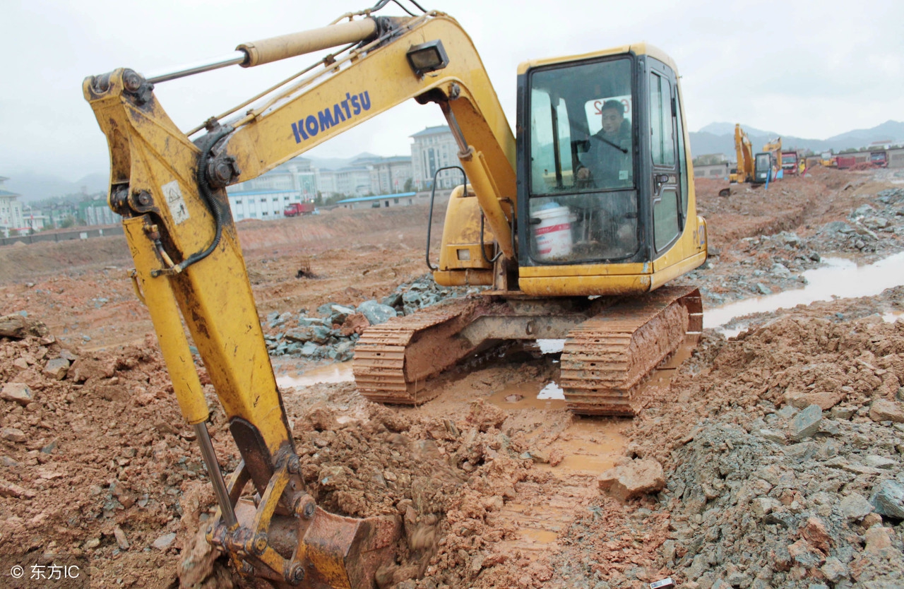 新手如何选购二手挖机,二手挖机怎么买最好