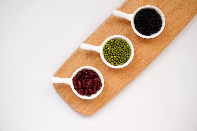 三伏天千万要少吃这四种水果,三伏天千万不要吃寒凉食物