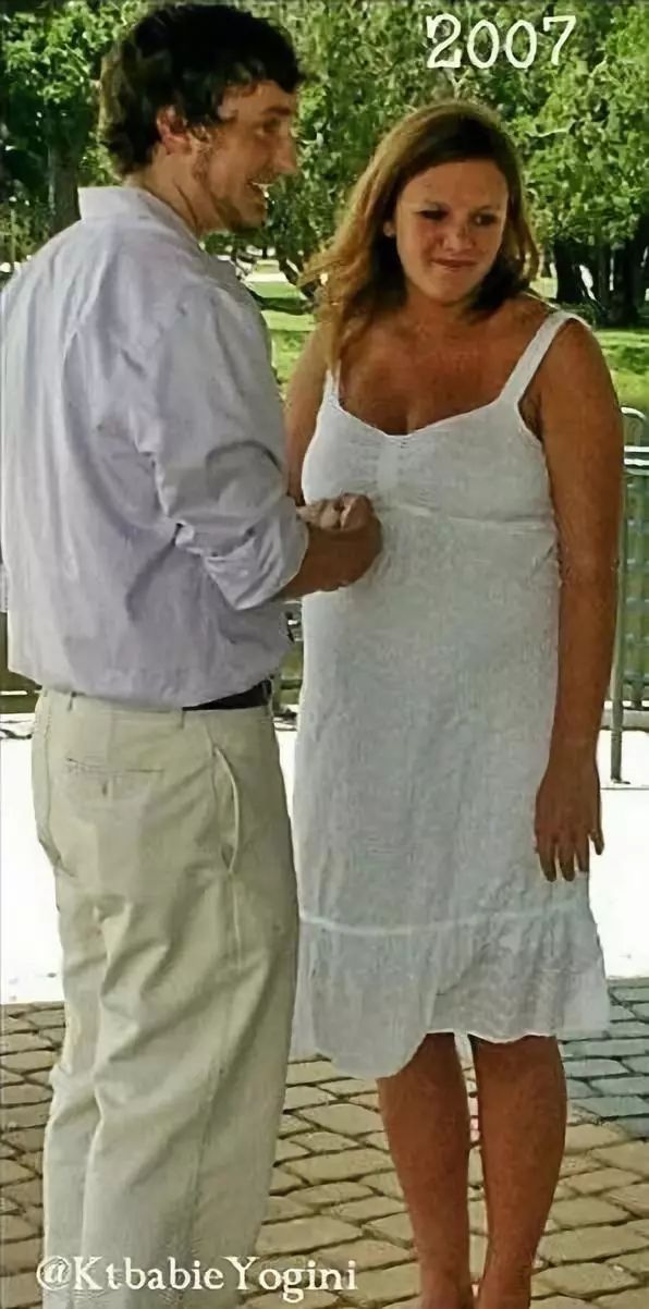 瑜伽辣妈全身照,瑜伽辣妈高清图片