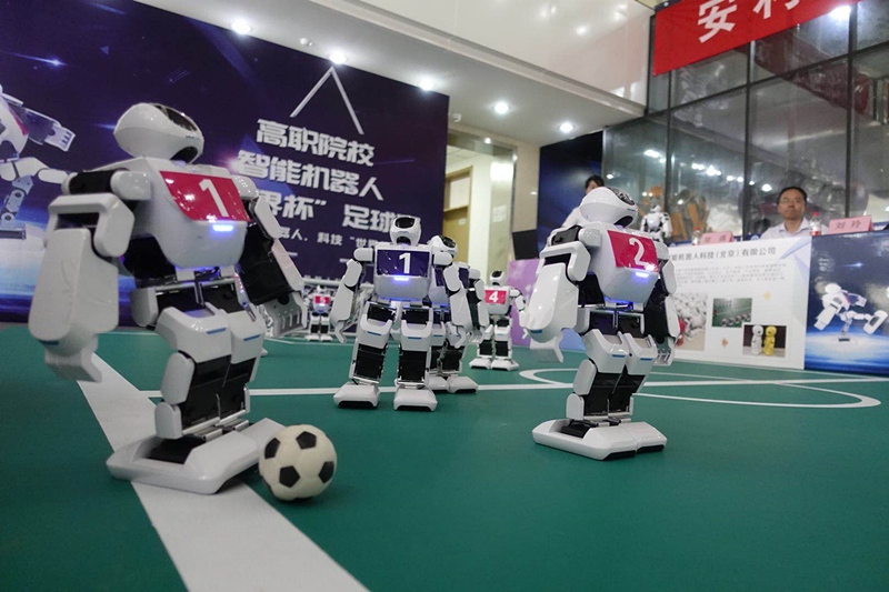 世界足球机器人比赛,机器人足球比赛完整版