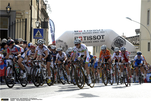 绌胯秺鏃剁┖闅ч亾缁忓吀鏃跺埢,澶╂琛ㄧ粡鍏告