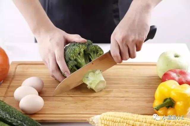 姣斿洟璐环鏍艰繕渚垮疁,姣斿洟璐洿鍥㈣喘