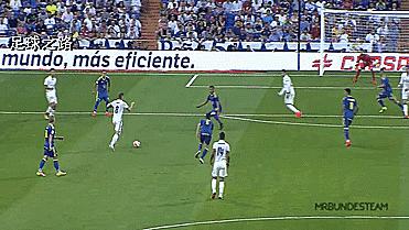 足球如何能在跑动过程中接球更稳,青少年足球接球转身训练计划方案