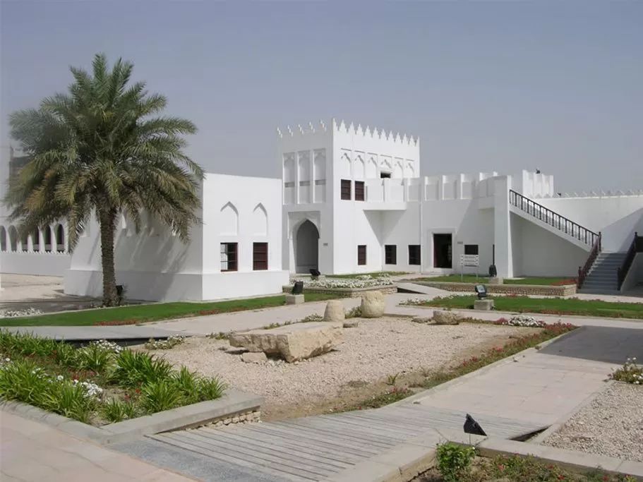 亚洲竟还有个比欧美富裕的小国，下届世界杯举办地直航免签还美哭