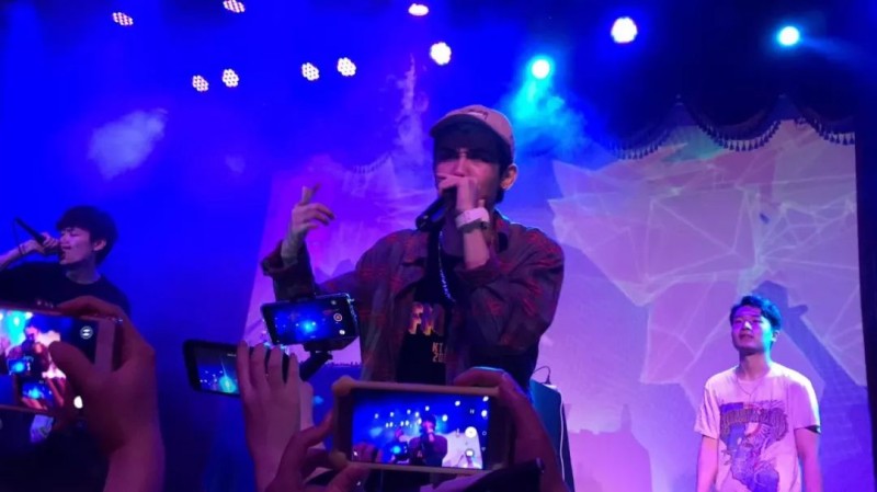 KT/JCool全国巡演丨这份沉甸甸的夏日恋爱计划交给你了!