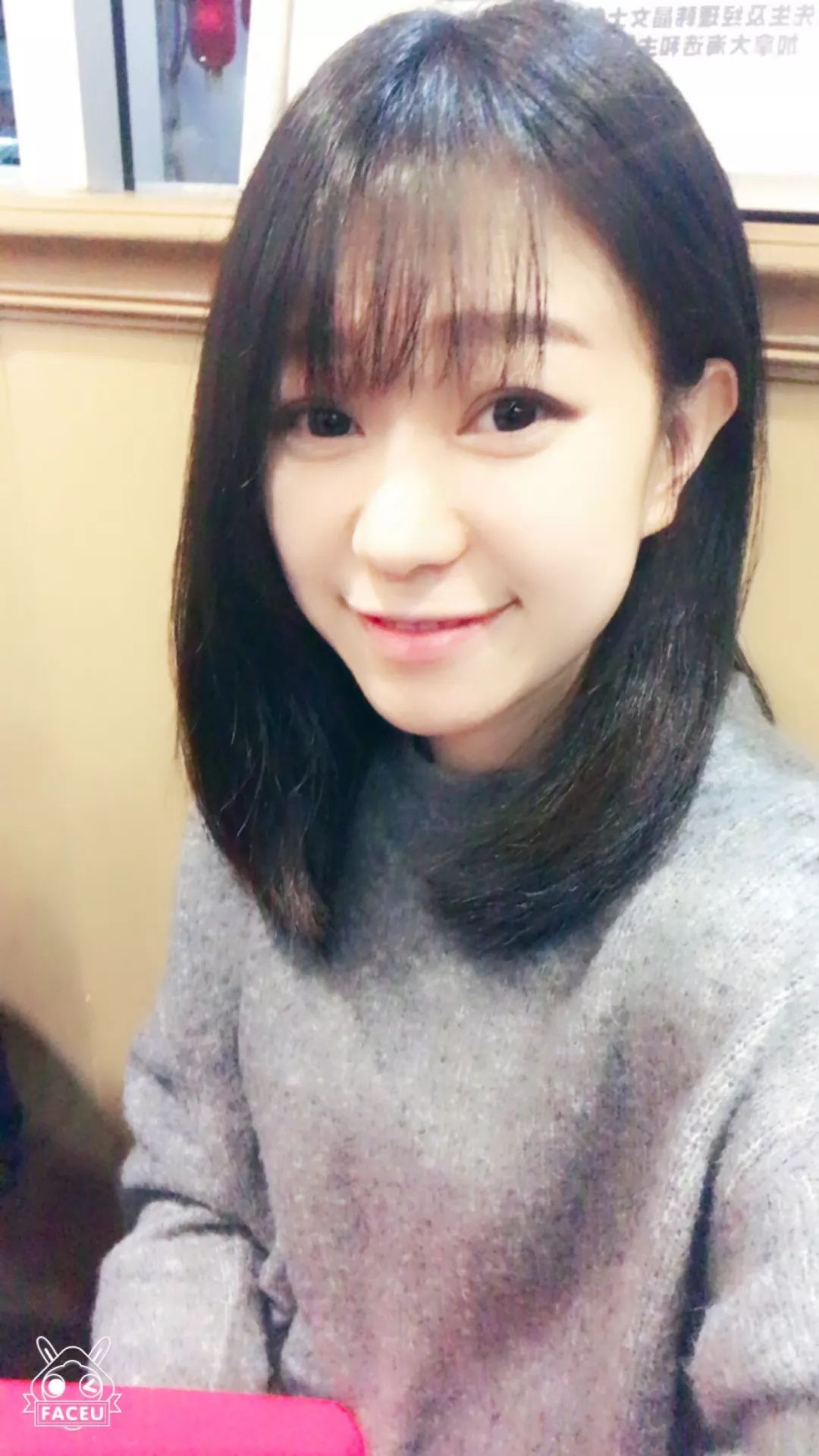 呵呵！温哥华中国留学生自述被三个“干爹”*养包**：“我们只是在恋爱而已”