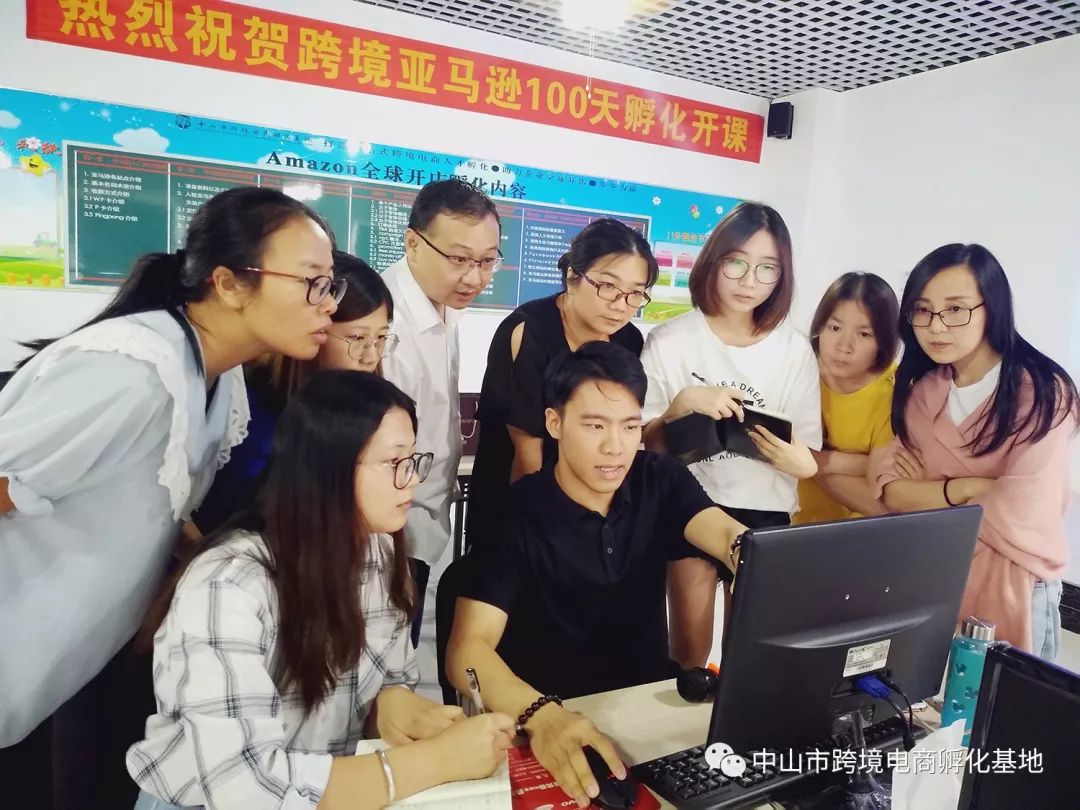 「Amazon实操孵化」孵化学员企业运营店铺PrimeDay销售额已超16万美元来这里，将实现您的亚马逊大卖之梦