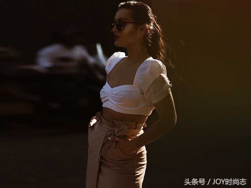 方领显脸小又能藏肉，简直不要太友好