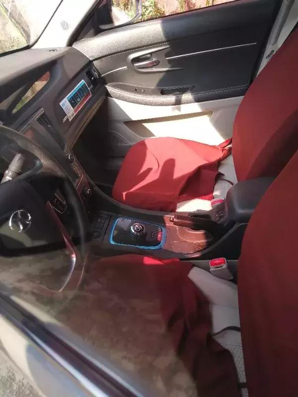 学员练车被举报,女学员路上练车被拘留