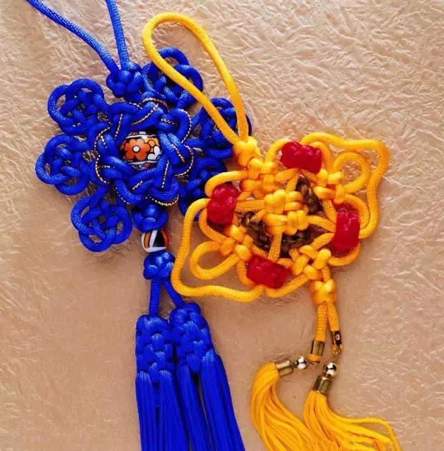 中国结是中国的一种传统而典型,中国结的样式和寓意