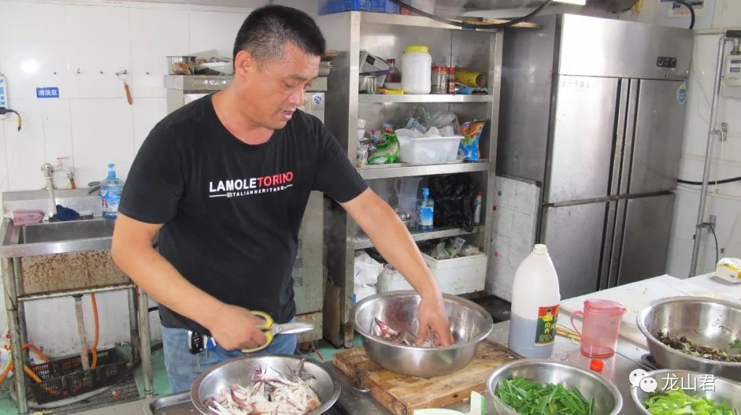 做海鲜生意有哪些技巧,夫妻做餐饮生意的技巧及经验