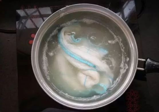 厨房免洗抹布去油污,不沾油污可多次使用的抹布