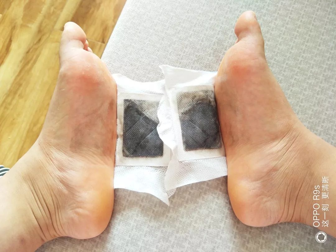 只需早一贴晚一揭即可祛风散寒,每天一贴祛湿效果好