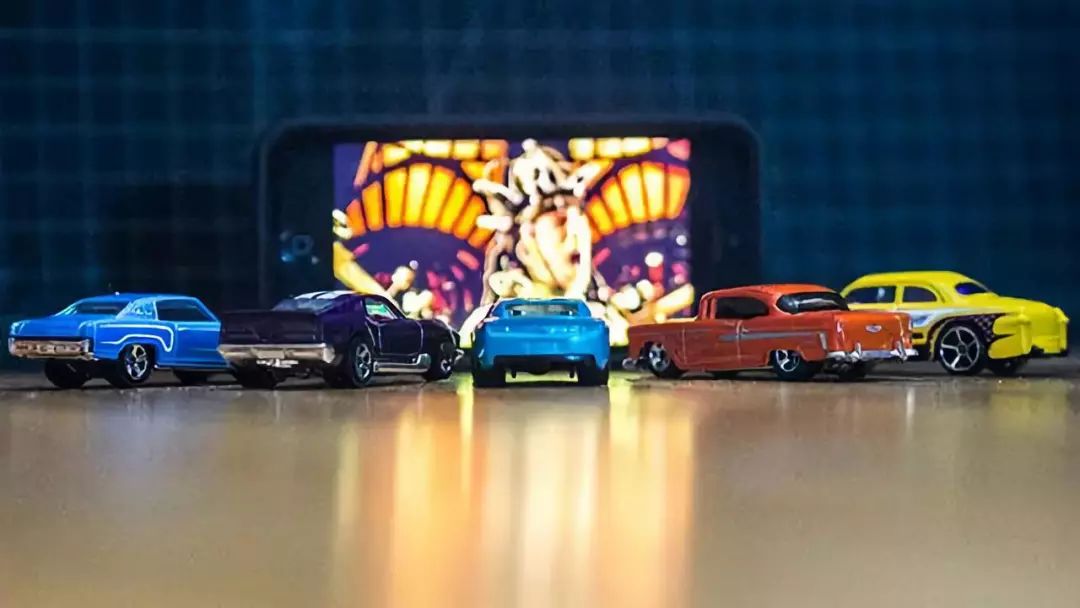 声控+AI尚处早期，先行者Spotify爱听QQ斑马们如何加速抢占车内场景？