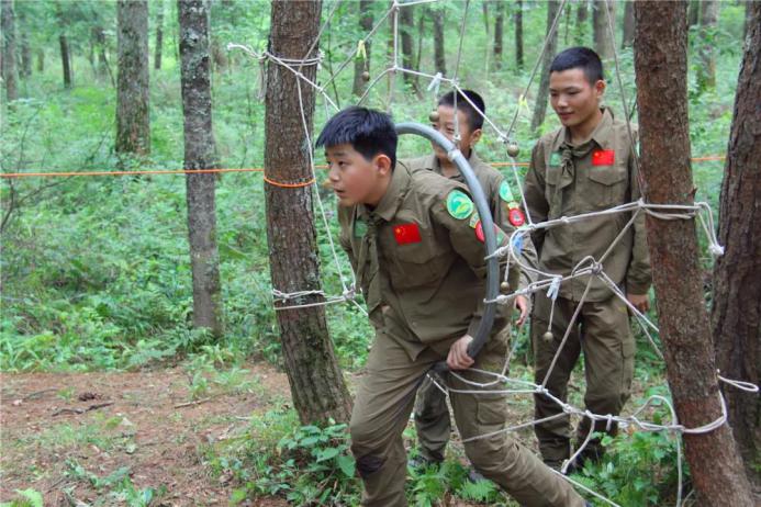你的夏天又闷又热？不好意思，我们的Summer又清爽又有趣~