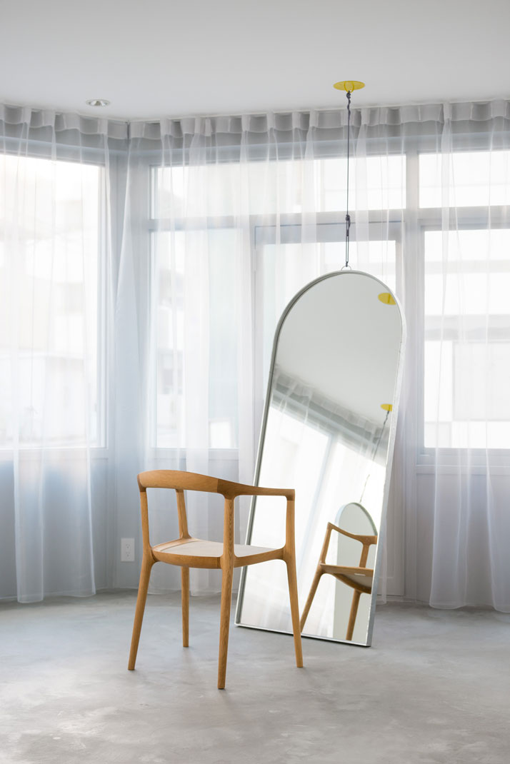 清新脱俗理发店,越南路边理发店