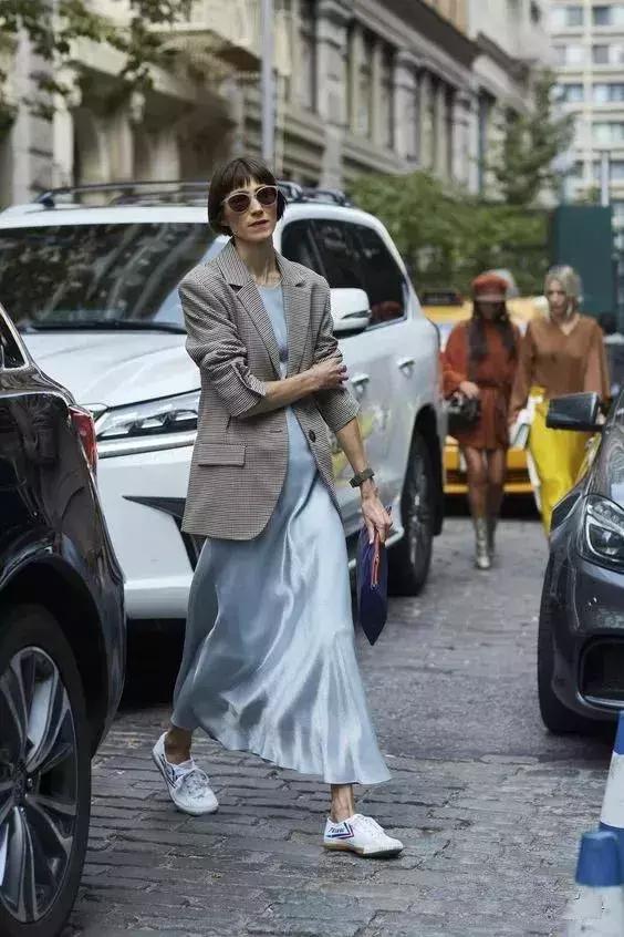 春夏复古男士小白鞋,2021秋季流行小白鞋品牌