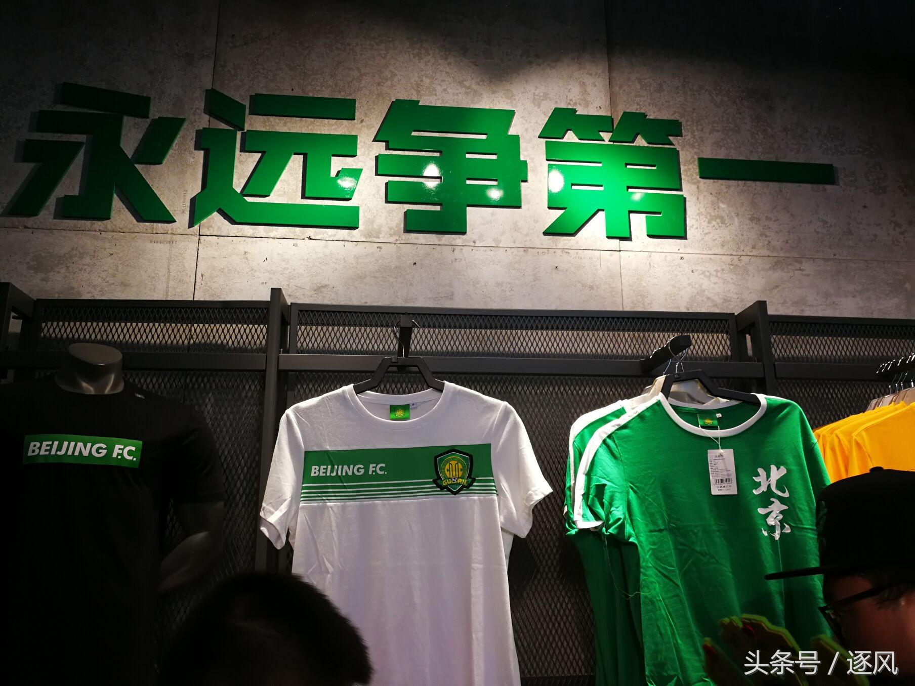 耐克下架商品直播,耐克专卖店撤店清仓