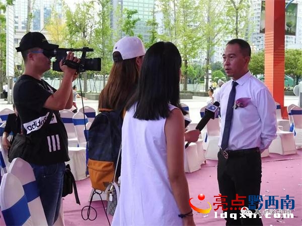 兴义汇金购物中心美食广场在哪里 (兴义市汇金购物中心)