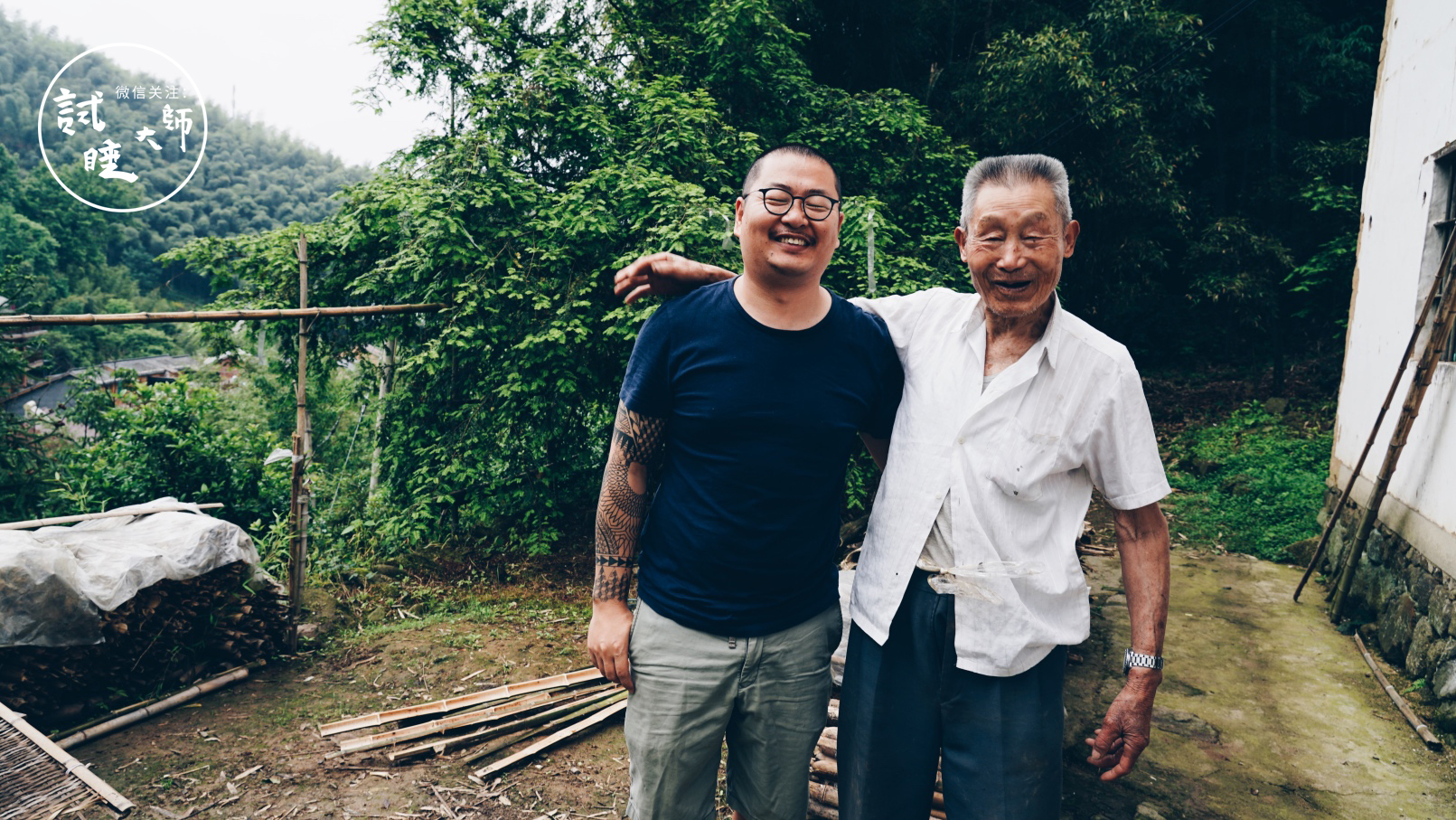 在梯田做成的无边泳池里游泳，私奔去这个隐秘山谷民宿做回野孩子