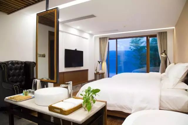 40岁大叔买下一座岛,大叔为钓鱼买下一座岛