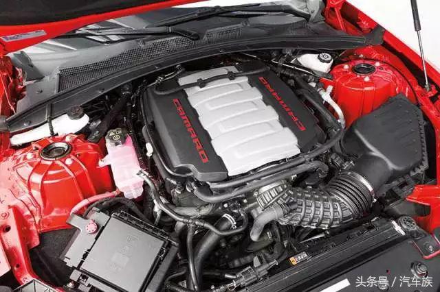 福特野马和雪佛兰科迈罗对比空间,福特野马对比雪佛兰科迈罗