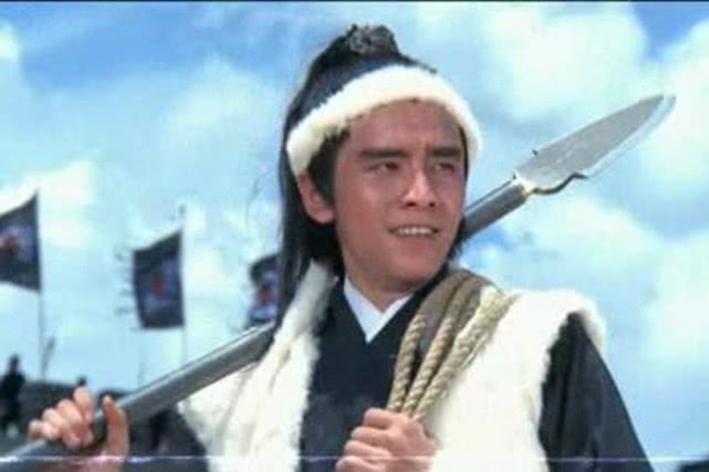 他二人是古代最勇猛的武学大家，其中一个，车裂五匹马都拉不死他