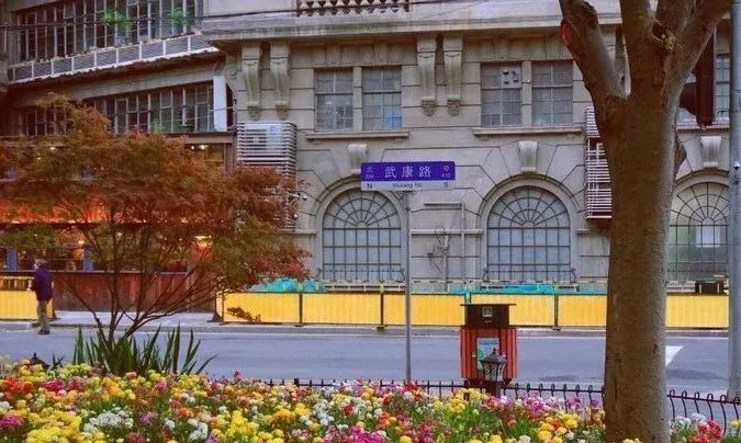 魔都超美的网红打卡圣地安福路,上海网红打卡地必去的路