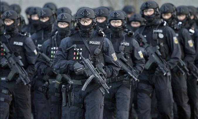 德国国家队事件,德国战车丑闻