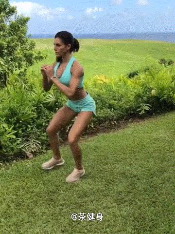 暑假训练腹肌和腿部力量的动作,怎么才能锻炼腹肌和小腿