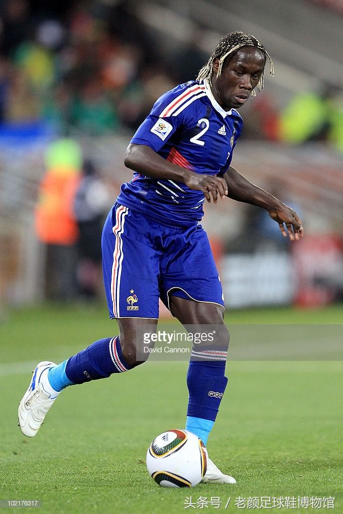 世界杯战靴盘点,南非世界杯复刻版足球鞋