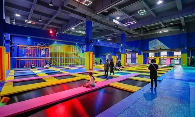 武汉蹦床主题乐园欢蹦乐跳,武汉十大蹦床游乐园排行榜