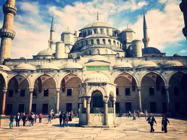 600元以上的元青花,价值200元的元青花