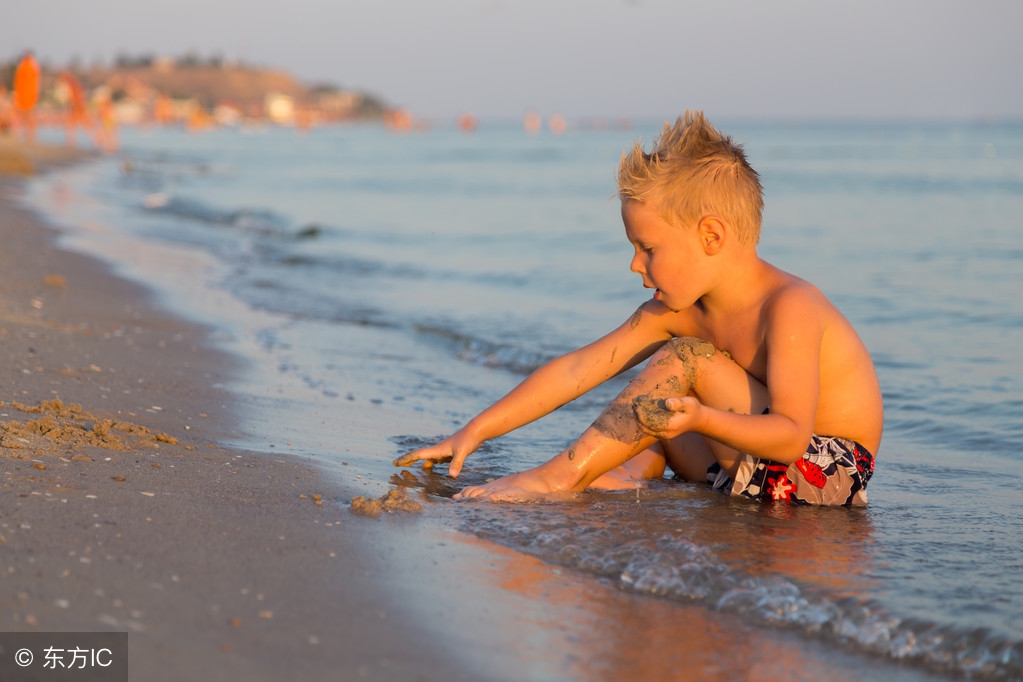海边玩遇危险,在海边游玩需要注意的事项