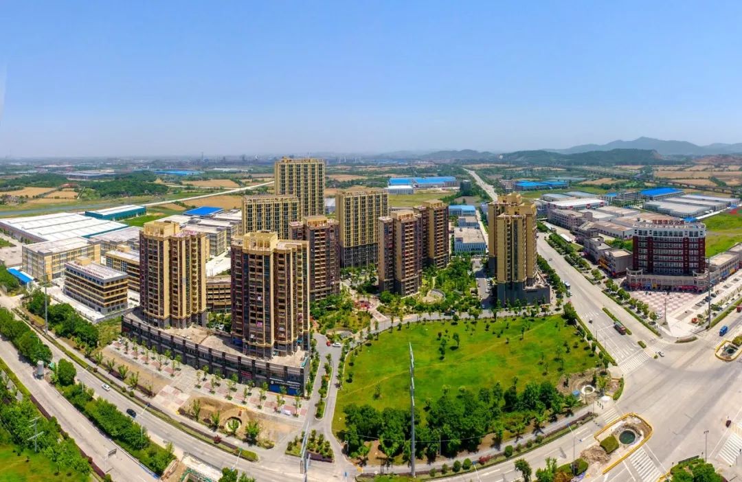 鑱氱劍鑱氬姏浜т笟闆嗙兢鍙戝睍,鑱氱劍浜т笟閾鹃珮璐ㄩ噺鍙戝睍