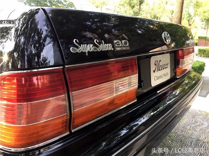 丰田皇冠j55,15款丰田皇冠优缺点