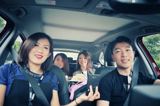 EOS看世界选择,让你看到如此不同的摩登新语