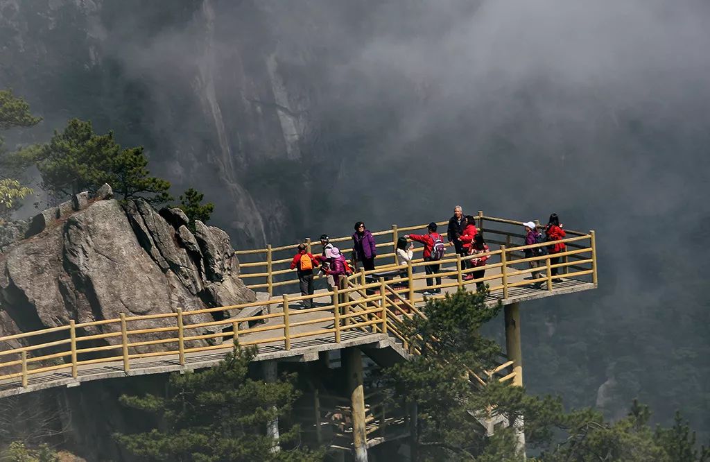 江西四天三晚旅游攻略武功山,明月山武功山两天一晚攻略