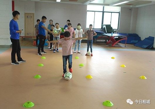 你们奔跑时的样子,你们在赛场上拼搏的样子