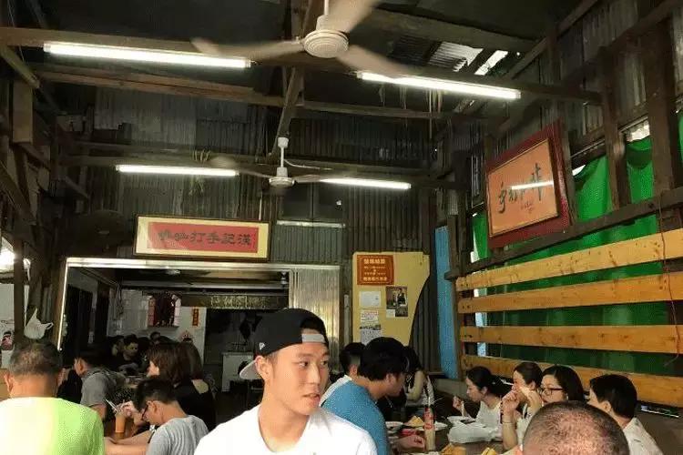 在澳门赌得倾家荡产的人,澳门有多少赌徒