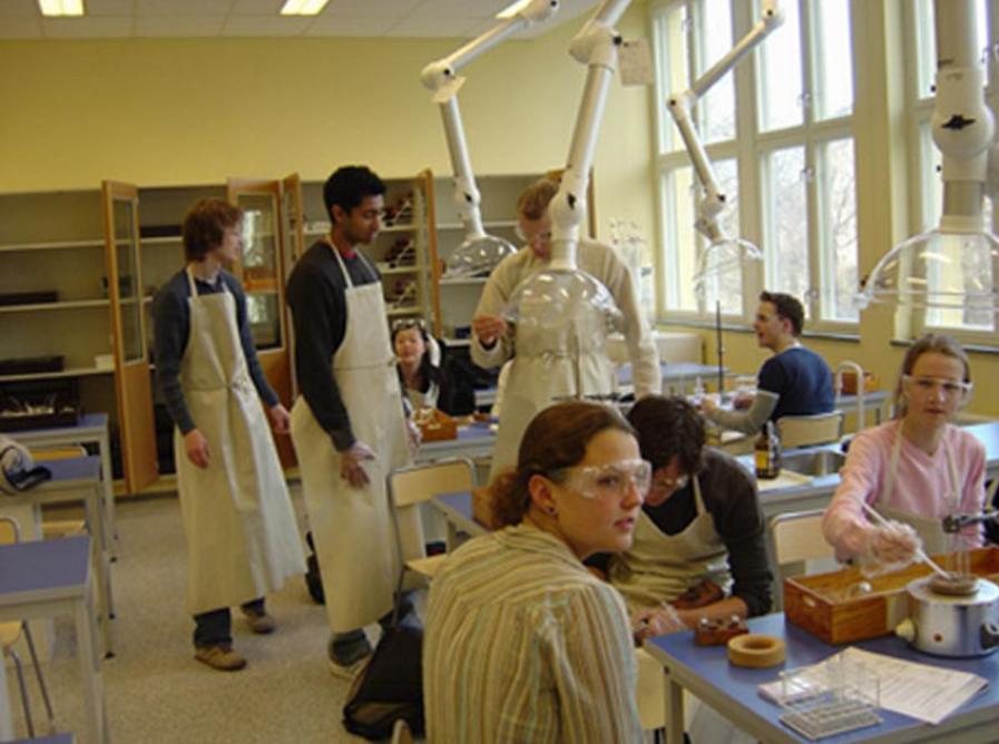 为什么北欧人富裕,北欧国家的社会经济为什么这么高