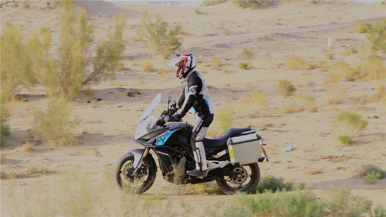 最新春风650tr摩托车测评,春风650摩托详细说明