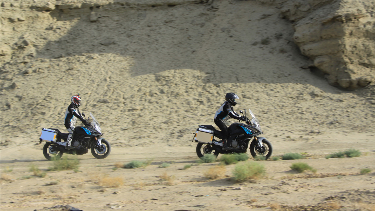 最新春风650tr摩托车测评,春风650摩托详细说明