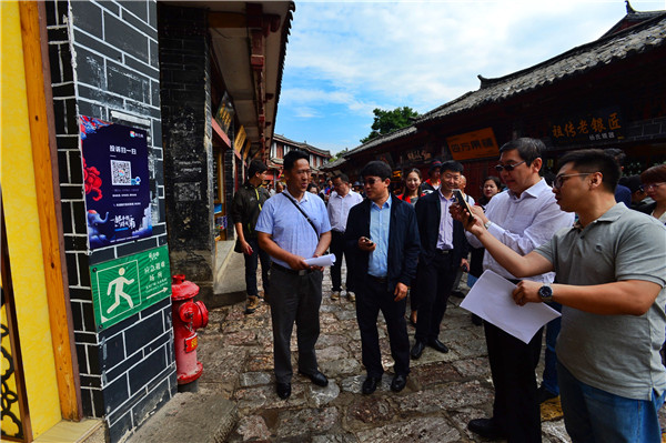 一部手机游云南怎么操作,云南丽江旅游深度游