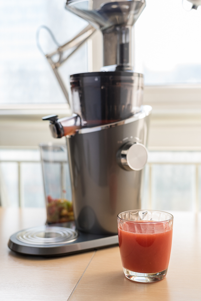 榨汁机惠人h100出汁率 (惠人第四代榨汁机使用方法)