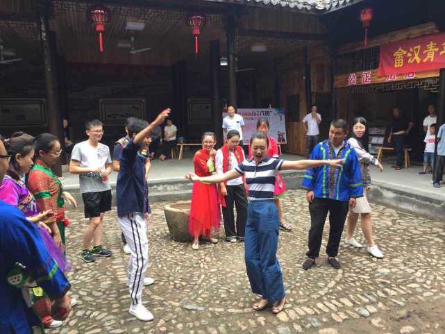 中国茶都，藤铁工艺之乡，—安溪